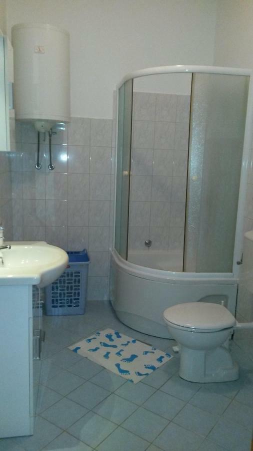 Apartman Lana Banjole Eksteriør bilde